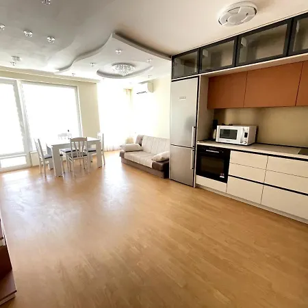 2br Garden Bay * Varna