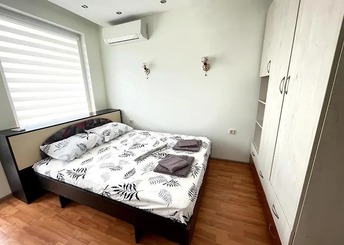 2br Garden Bay Apartament